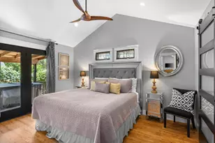 109 S Bowie, Fredericksburg, TX 78624 - Photo 18