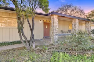 105 Hale St, Fredericksburg, TX 78624 - Photo 1
