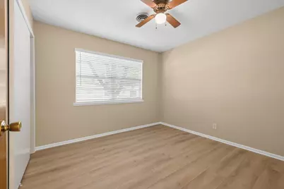 814 Sunset St, Fredericksburg, TX 78624 - Photo 12