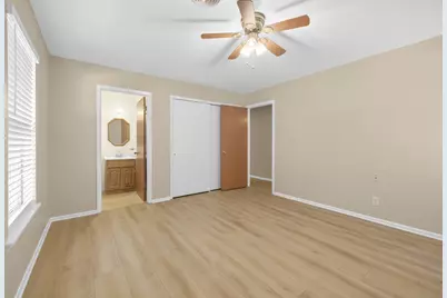 814 Sunset St, Fredericksburg, TX 78624 - Photo 8
