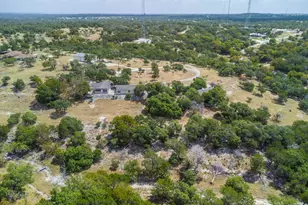 141 Drew Ln, Kerrville, TX 78028 - Photo 2