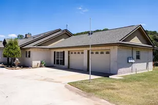 179 Box S Dr, Kerrville, TX 78028 - Photo 4