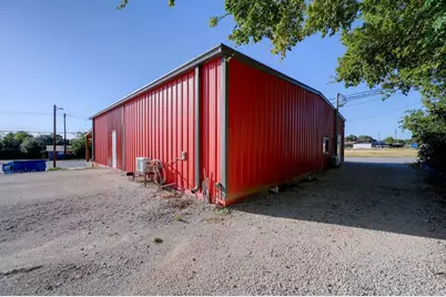 1301,1307 N Main St, Blanco, TX 78606 - Photo 32