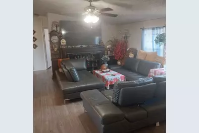 216 S Sarah Circle #27, Llano, TX 78643 - Photo 2