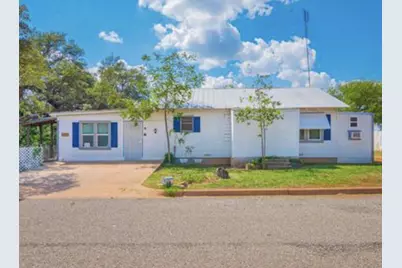807 E Anniston, Llano, TX 78643 - Photo 1