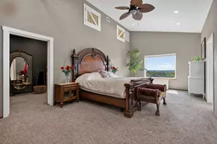 140 Oak Crest Drive, Fredericksburg, TX 78624 - Photo 12