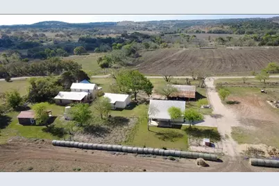 1410 Grapetown Rd, Fredericksburg, TX 78624 - Photo 1