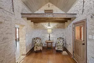 1410 Grapetown Rd, Fredericksburg, TX 78624 - Photo 18
