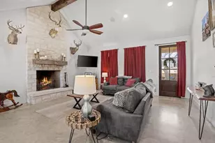 1410 Grapetown Rd, Fredericksburg, TX 78624 - Photo 32