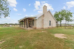 1410 Grapetown Rd, Fredericksburg, TX 78624 - Photo 28