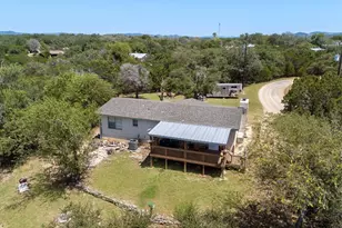 731 W Mountain View Dr, Lakehills, TX 78063 - Photo 28