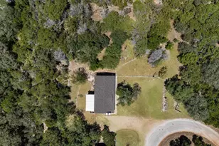 731 W Mountain View Dr, Lakehills, TX 78063 - Photo 26