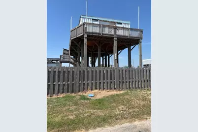 1067 Sea Gull Street, Gilchrist, TX 77617 - Photo 1