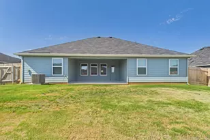 171 Teal St, Fredericksburg, TX 78624 - Photo 36