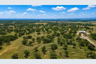 9 SE Silas Trail, Fredericksburg, TX 78624 - Photo 6