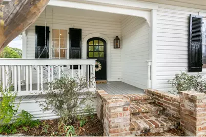420 S Milam St, Fredericksburg, TX 78624 - Photo 2