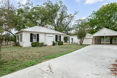 420 S Milam St, Fredericksburg, TX 78624 - Photo 22