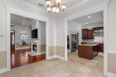 408 W Creek St, Fredericksburg, TX 78624 - Photo 10