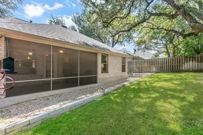 201 E Creekview Dr, Fredericksburg, TX 78624 - Photo 22