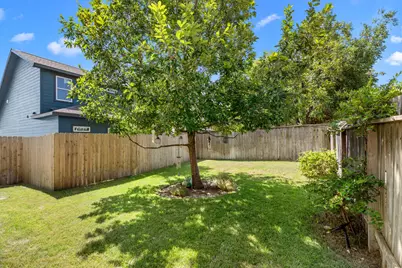 510 SE Mueller St, Fredericksburg, TX 78624 - Photo 20