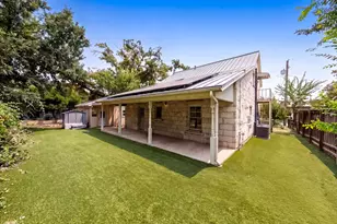 204 N Acorn St, Fredericksburg, TX 78624 - Photo 64