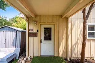 204 N Acorn St, Fredericksburg, TX 78624 - Photo 42