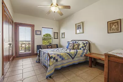 238 Scenic Vista Dr, Fredericksburg, TX 78624 - Photo 18