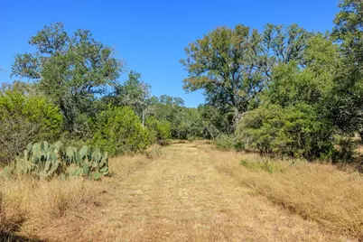 212 Summer Hill Dr, Johnson City, TX 78636 - Photo 32
