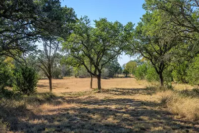 212 Summer Hill Dr, Johnson City, TX 78636 - Photo 4