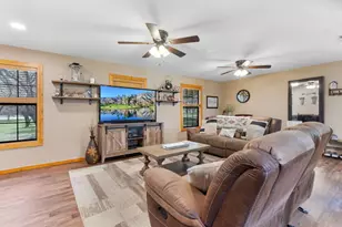 222 Spanish Oak Trail, Harper, TX 78631 - Photo 6