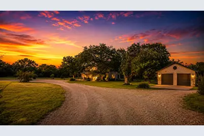 104 Fawn Court, Johnson City, TX 78636 - Photo 4