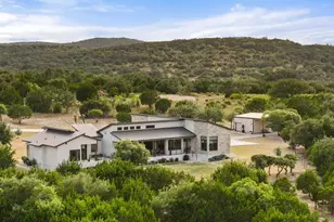 1306 Lipan Apache Run, Blanco, TX 78606 - Photo 4