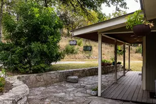 190 Enchanted Valley Dr, Kerrville, TX 78028 - Photo 14
