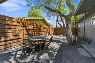 912 SE Apple St, Fredericksburg, TX 78624 - Photo 22