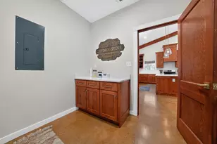 785 Legacy Oaks Dr, Harper, TX 78631 - Photo 38