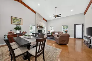 785 Legacy Oaks Dr, Harper, TX 78631 - Photo 16