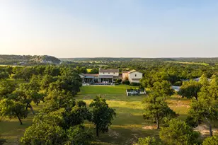 279 Achtzehn Rd, Fredericksburg, TX 78624 - Photo 98
