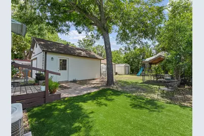 407 Lucille, Kerrville, TX 78028 - Photo 22