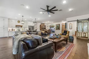 120 Tanglewood Dr, Fredericksburg, TX 78624 - Photo 6