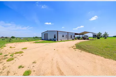647 Eckert Rd, Fredericksburg, TX 78624 - Photo 20