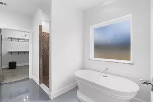 139 Armory Rd, Fredericksburg, TX 78624 - Photo 24
