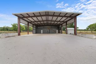 139 Armory Rd, Fredericksburg, TX 78624 - Photo 34