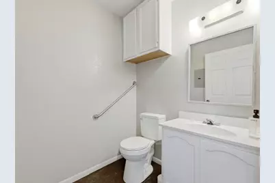 812 N Llano St, Fredericksburg, TX 78624 - Photo 26