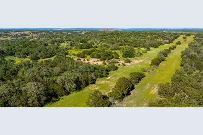 3610 Welgehausen Rd, Fredericksburg, TX 78624 - Photo 26