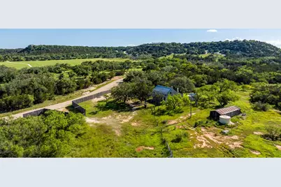 3610 Welgehausen Rd, Fredericksburg, TX 78624 - Photo 22