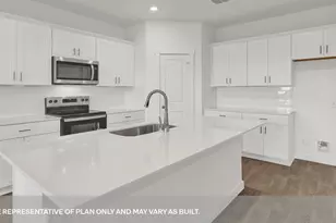 176 E Teal St, Fredericksburg, TX 78624 - Photo 12
