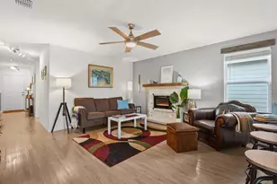 121 Aidan Trl, Fredericksburg, TX 78624 - Photo 4