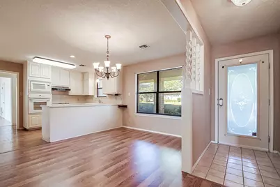 208 Edgewood Dr, Fredericksburg, TX 78624 - Photo 20