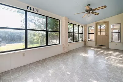 208 Edgewood Dr, Fredericksburg, TX 78624 - Photo 24