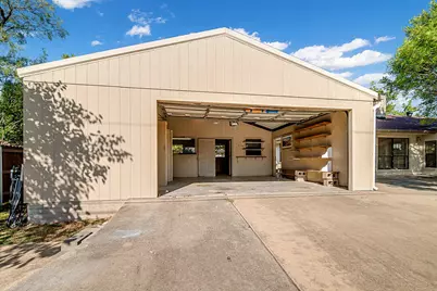 208 Edgewood Dr, Fredericksburg, TX 78624 - Photo 36